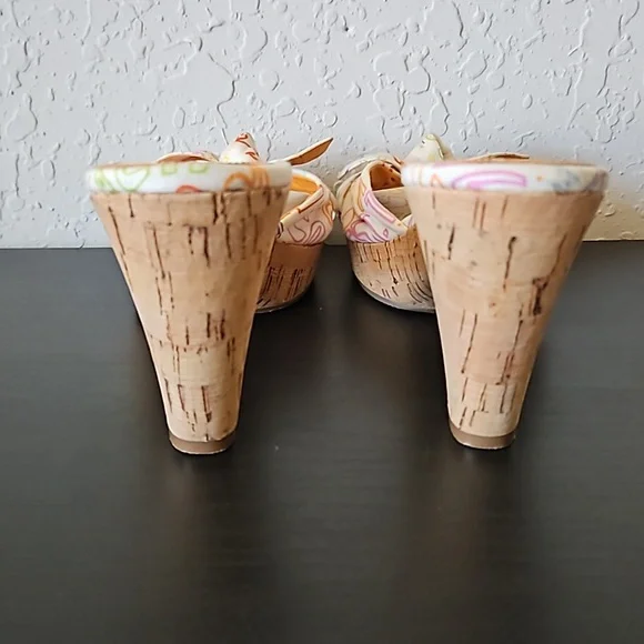 Coach Karen Graffiti Poppy Pop Cork Heels Slide Sandals, size 7.5 B - Picture 6 of 12